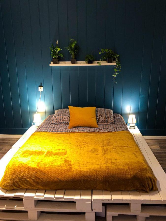 Chambre Double Avec Salle De Bain Privative Cognac Luaran gambar